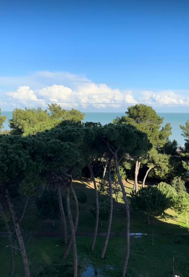 Lortica Apartment Pescara Buitenkant foto